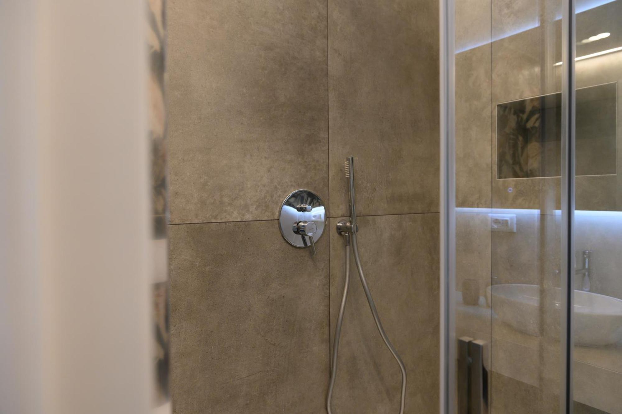 Bianca Elegance Rooms Специя Екстериор снимка